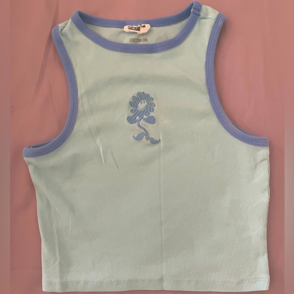 Aesthetic graphic tee for teens